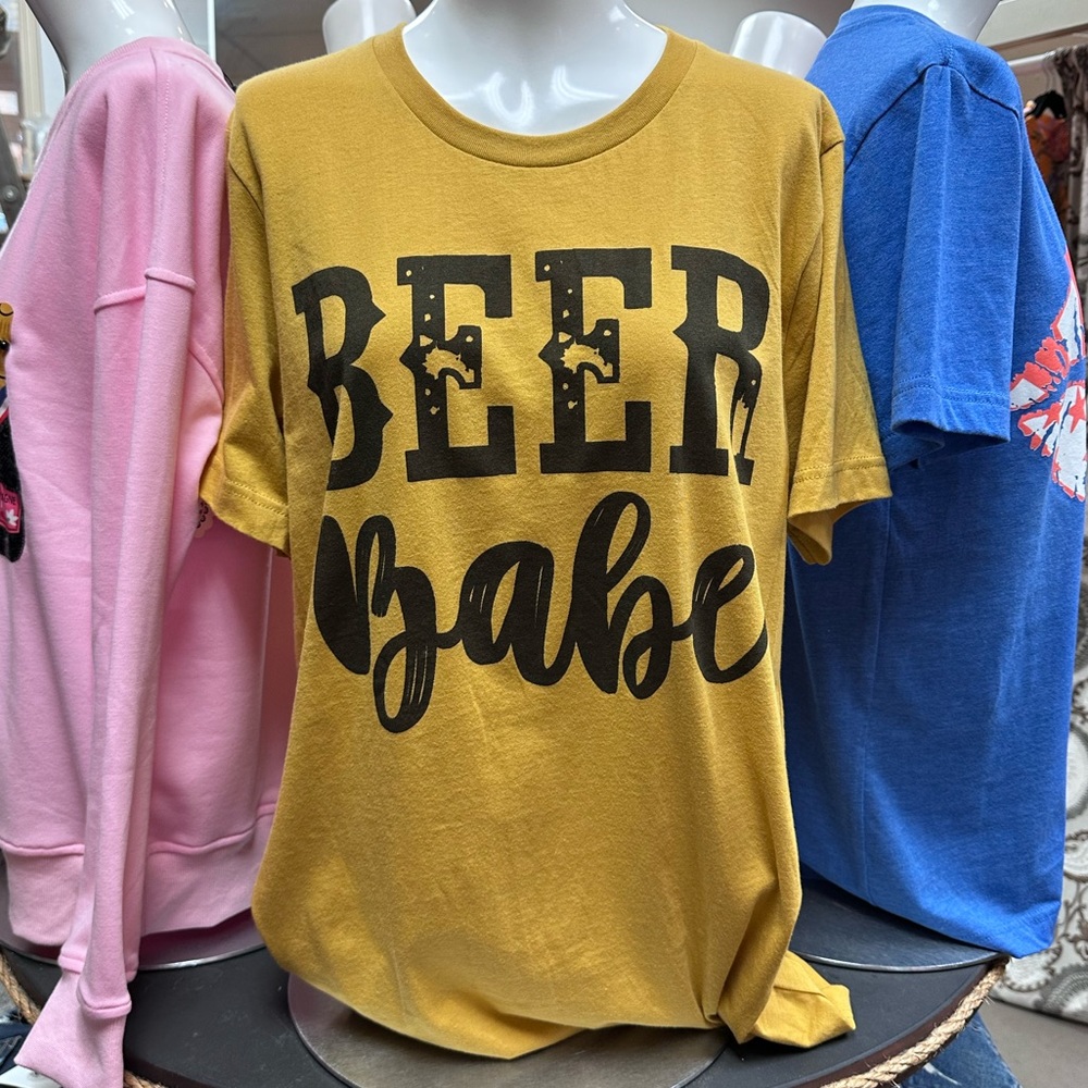 NWT 𝑩𝒆𝒆𝒓‎ 𝑩𝒂𝒃𝒆 Tee
